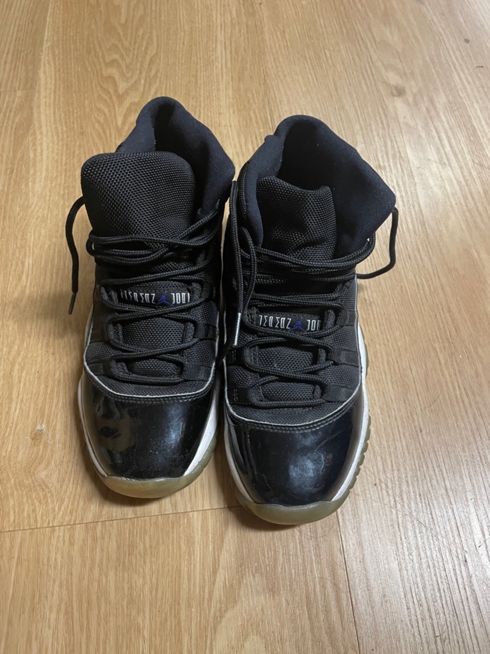 Nike Air Jordan 11 Retro Space Jam Size US 5Y
